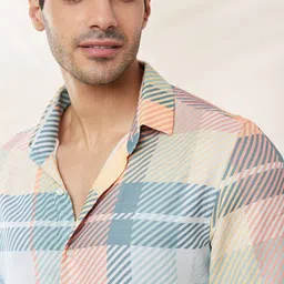 SEVENDC Men Premium Opaque Printed Casual Shirt image 2