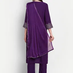 sweetpel Women Ethnic Motifs Embroidered Kurta with Trousers & Dupatta image 2