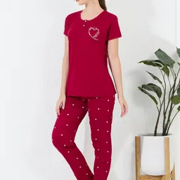 QUIRA Women Round Neck Printed Night suit image 4