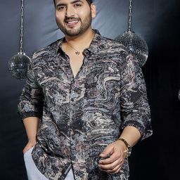 Instafab Plus Men Comfort Opaque Printed Casual Shirt-image-0