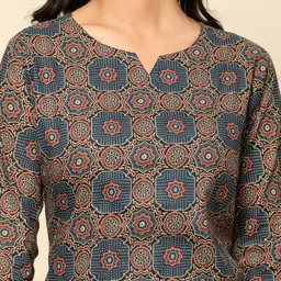 Ragavi Printed Pure Cotton Round Neck Top With Trousers Co-Ords image 2