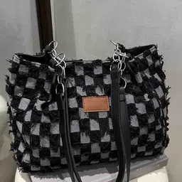 StyleCast Printed PU Structured Shoulder Bag image 3