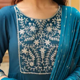 Janasya Floral Embroidered Gotta Patti Anarkali Kurta with Trousers & With Dupatta image 4