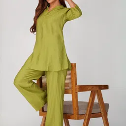 Bindigasm Sabr Mandarin Collar Three-Quarter Sleeves Tunic With Trouser image 2