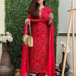 VYKOO Women Bandhani Printed Regular Gotta Patti Kurta with Trousers & With Dupatta-image-7