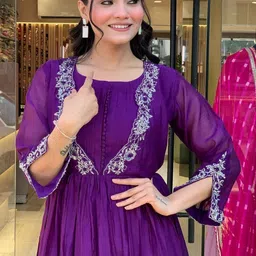 Vaidehi Fashion Women Ethnic Motifs Embroidered Thread Work Kurta with Trousers & Dupatta image 3