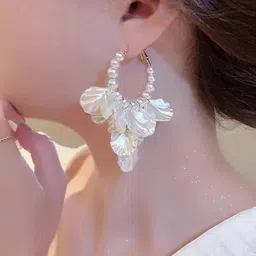 ONUYX Girls Gold-Plated Beaded Hoop Earrings image 2