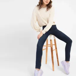 levi's Women's Regular Sweater-picture-11