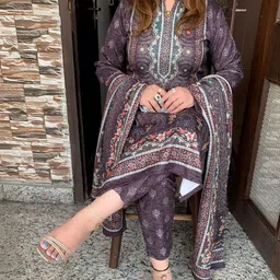 Sdc Collections Ethnic Motifs Printed Velvet Kurti image 5