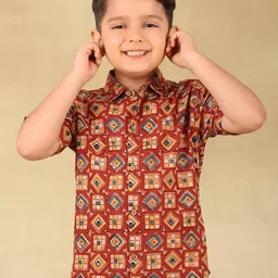Fabindia Boys Spread Collar Geometric Printed Cotton Casual Shirt-picture-57