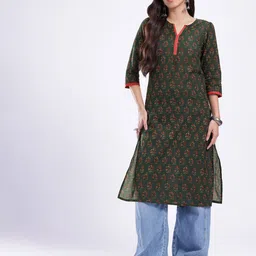 fusion by glitchez Indie Floral Printed Straight Kurta-image-85