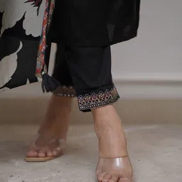 VASTRAHUT Women Solid Kurta with Trousers & Dupatta image 4