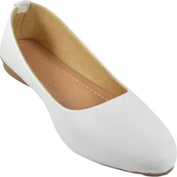 yashasvi Women Bellies Sandal image 3