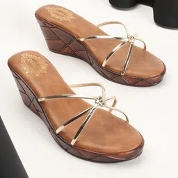 denill Women Wedges Sandal-picture-19
