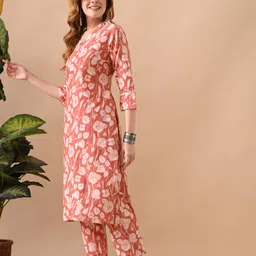 kjfab Women Pure Cotton Kurta Pant Set image 3