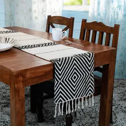harikishan handloom Black 182 cm Table Runner image 2