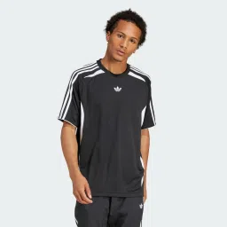 adidas originals Adicolor Teamgeist Tee image 1