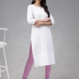 LYRA Women Pack Of 4 Churidar-Length Cotton Lycra Leggings image 4