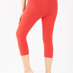 indian flower Girls Red Solid Three-Fourth Length Leggings image 2