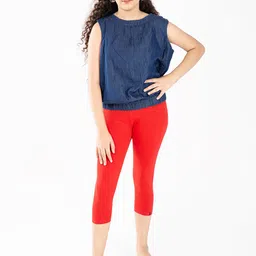 indian flower Girls Red Solid Three-Fourth Length Leggings image 2