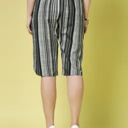 being naughty BWB051 Women Multicolor Capri image 2