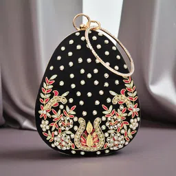 for the beautiful you Party Black Clutch-picture-24