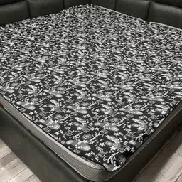 the maximus Elastic Strap King Size Waterproof, Breathable, Stretchable Mattress Cover image 2