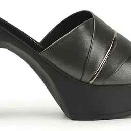 iconics Women Heels Sandal image 4