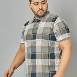 austivo Men Checkered Polo Neck Cotton Blend Multicolor T-Shirt image 3