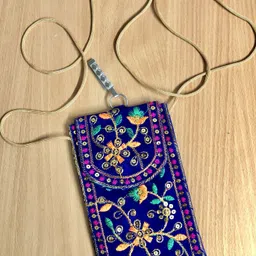 annaarzi Women Blue Mobile Pouch-picture-20
