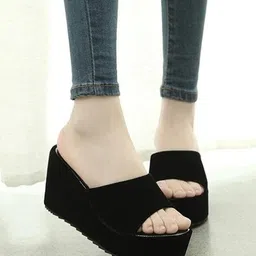uunda fashion Women Wedges Sandal image 2