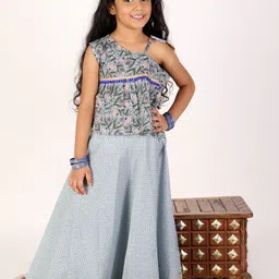 Superminis Girls Grey Printed Off Shoulder Top With Printed Lehenga-picture-19