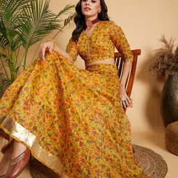 Shae by SASSAFRAS Floral Printed Gotta Patti Ready to Wear Lehenga Choli image 4