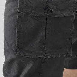 8th wonder Solid Men Three Fourths image 4