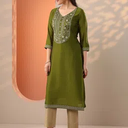 Women Embroidered Silk Blend Straight Kurta-image-75