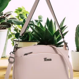 Exotic Half Moon Handheld Bag-picture-38