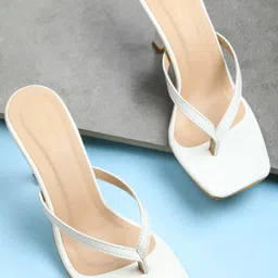 retro walk Women Heels Sandal image 1