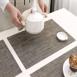 HOKIPO Grey 4-Piece Textured Rectangular Table Placemats image 5
