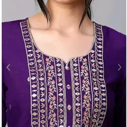 divastri Women Cotton Blend Kurta Pant Dupatta Set image 3