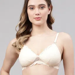 In-Curve Pack Of 2 Lace Self Design Mid-Rise Brief & Lightly Padded Bra image 2