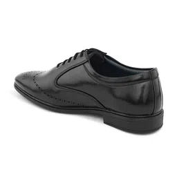 HERE&NOW Men Black Textured Formal Brogues image 2