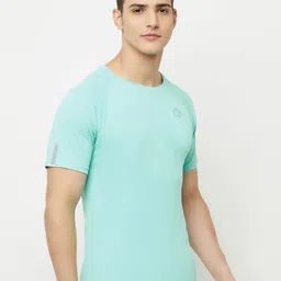 Truerevo Men Green Solid Running T-shirt image 5