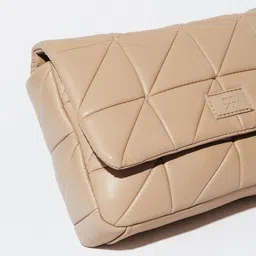 PARFOIS Structured Sling Bag with Detachable Strap image 4