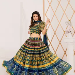 SHOPGARB Green & Blue Printed Semi-Stitched Lehenga & Unstitched Blouse With Dupatta image 3