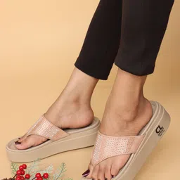 carlton london Women Wedges Sandal-picture-24