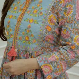 fabfozy Embroidered Rayon Blend Stitched Flared/A-line Gown image 5