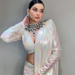 hervally Solid/Plain Bollywood Lycra Blend Saree image 4