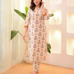 avni fashions Women Cotton Blend Kurta Pant Set image 5