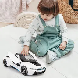 sharnga 1:24 Diecast Model Alloy I8 Metal Pull Back Car With Sound & Light image 5