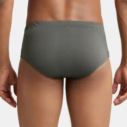 jockey Pack of 3 8035 Super Combed Cotton Solid Men Brief image 4